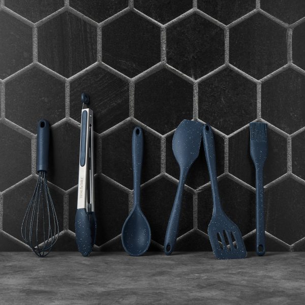 Thyme & Table Standard Silicone Whisk