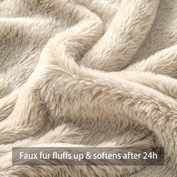 4TH Emotion Fall Pumpkins Decorative Pillow Covers 18x18 Set of 2, Beige Soft Plush Faux Fur Wool Farmhouse Throw Cushion Cases for Autumn Thanksgiving Holiday Home Decorations