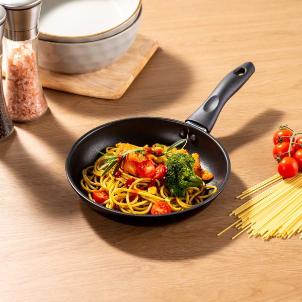 Mainstays 8" Non-Stick Aluminum Skillet Black Dishwasher Safe