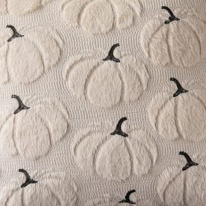 91XqRBLeeUL 4TH Emotion Fall Pumpkins Decorative Pillow Covers 18x18 Set of 2, Beige Soft Plush Faux Fur Wool Farmhouse Throw Cushion Cases for Autumn Thanksgiving Holiday Home Decorations