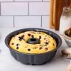Mainstays 9" Round Nonstick Carbon Steel Fluted Cake Pan, Gray