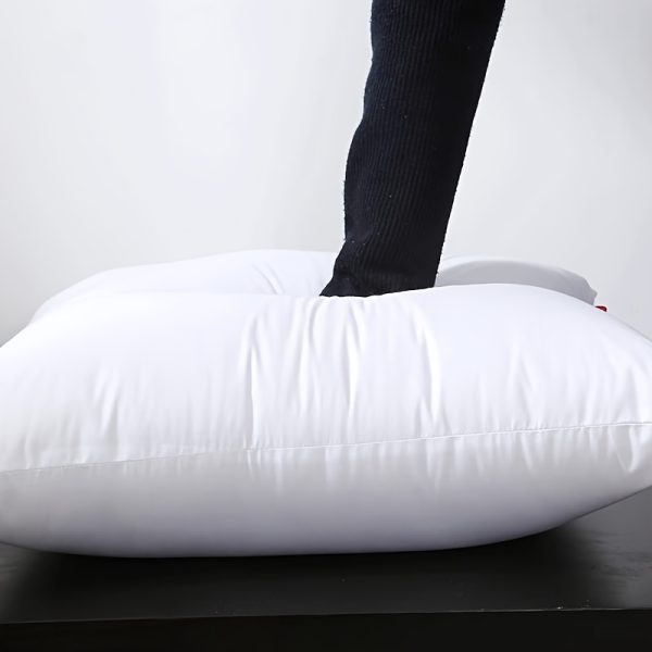 All-Season Christmas Polyester Comforter